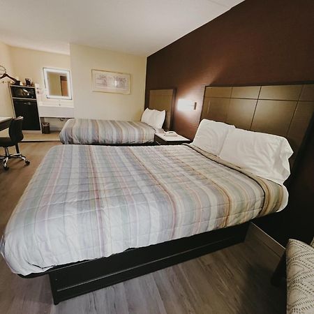 Travel Inn New Castle Airport Экстерьер фото