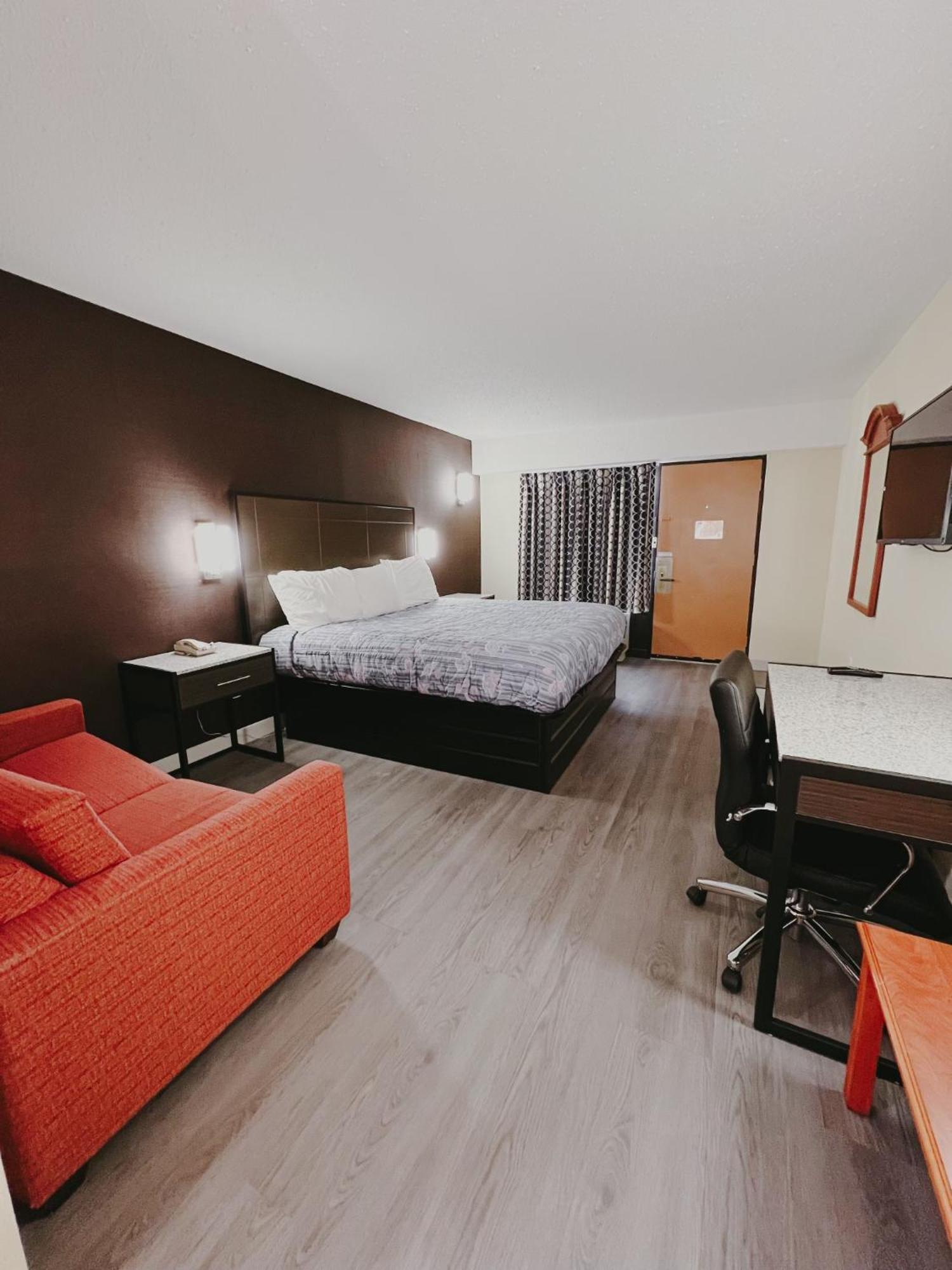 Travel Inn New Castle Airport Экстерьер фото