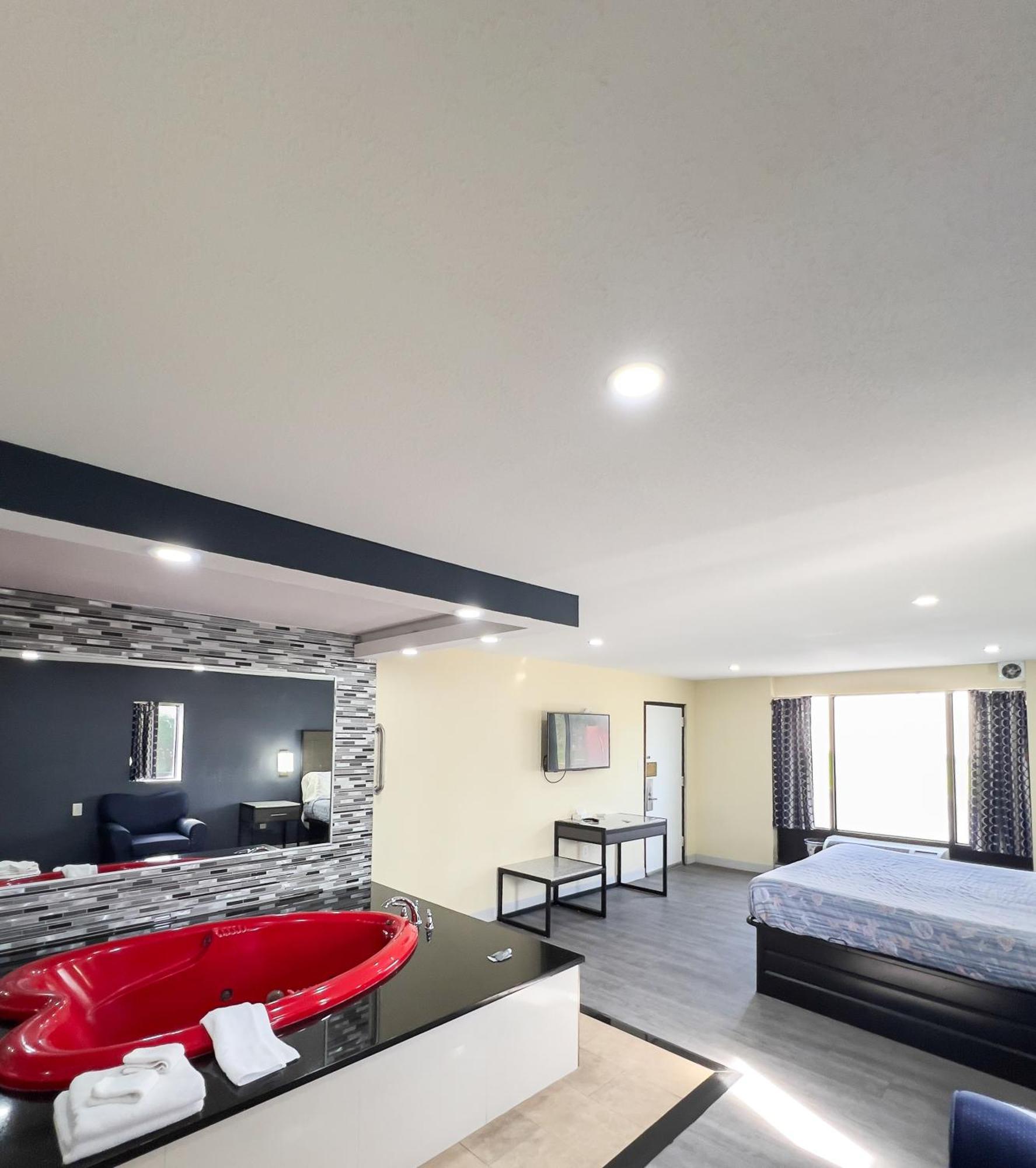 Travel Inn New Castle Airport Экстерьер фото
